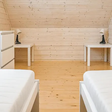 2 Bedroom Cozy In * 里沃