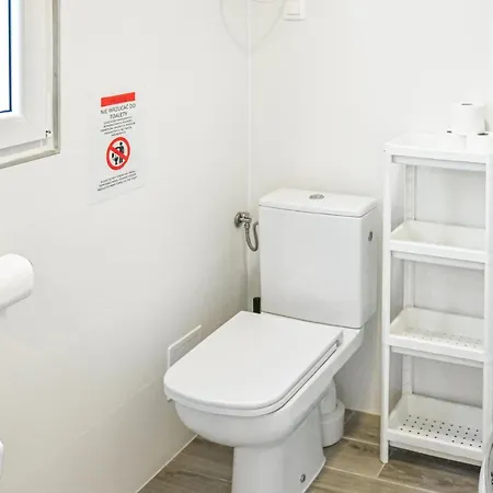2 Bedroom Cozy In 度假居