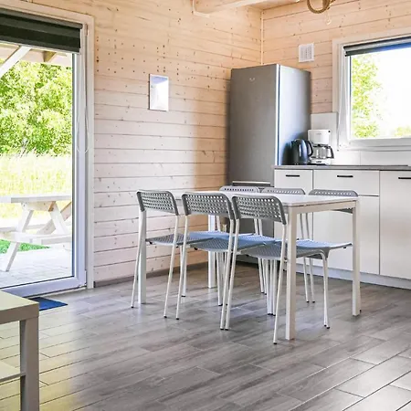 2 Bedroom Cozy In *
