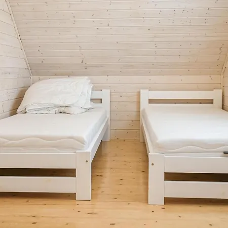 2 Bedroom Cozy In 度假居 里沃